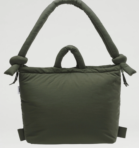 Liva Carry Tote – skandinavisk elegance og funktion i en stilren taske