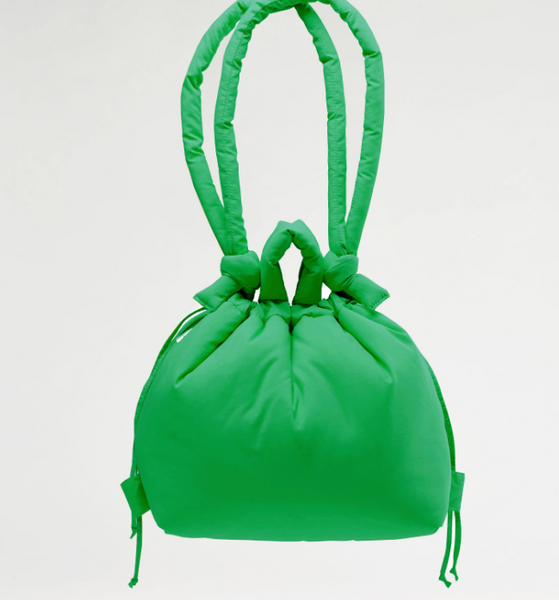Liva Carry Tote – skandinavisk elegance og funktion i en stilren taske
