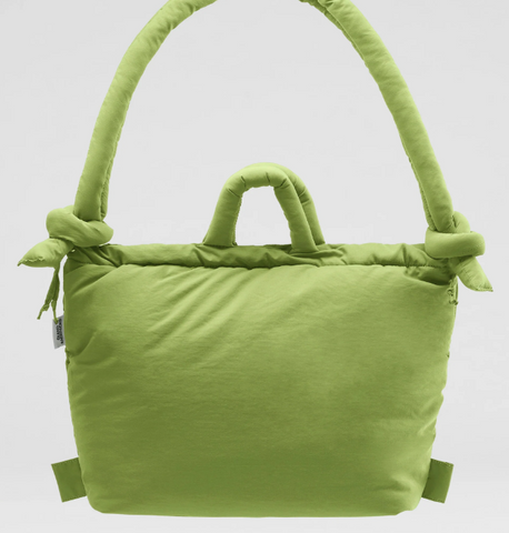 Liva Carry Tote – skandinavisk elegance og funktion i en stilren taske